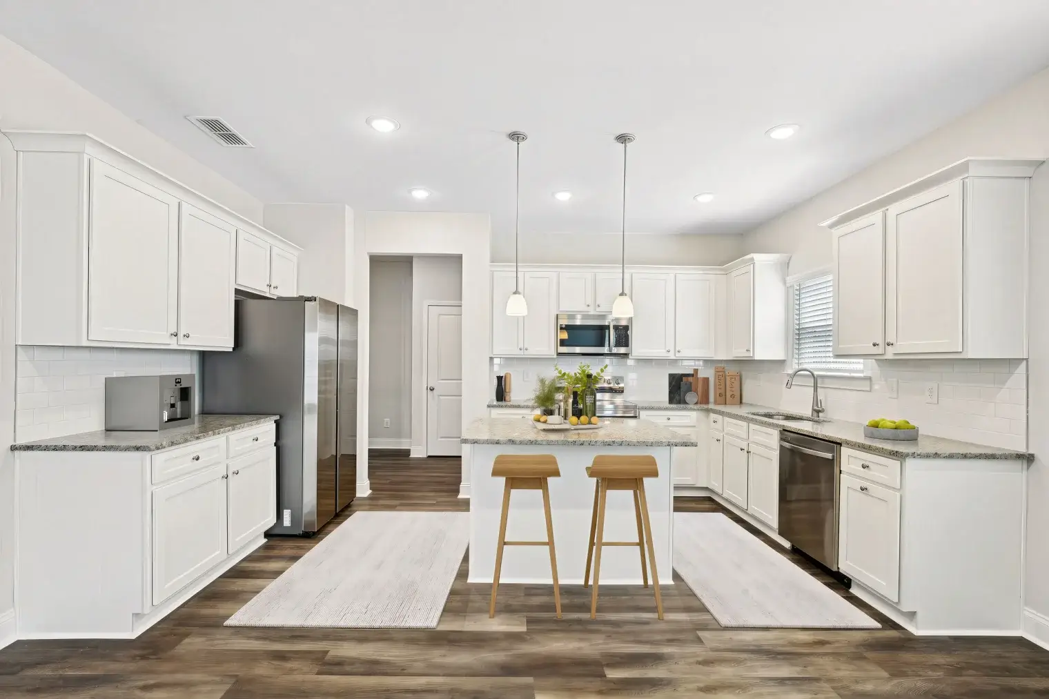 pet-friendly homes for rent at southwind-at-jefferson-kitchen-interior
